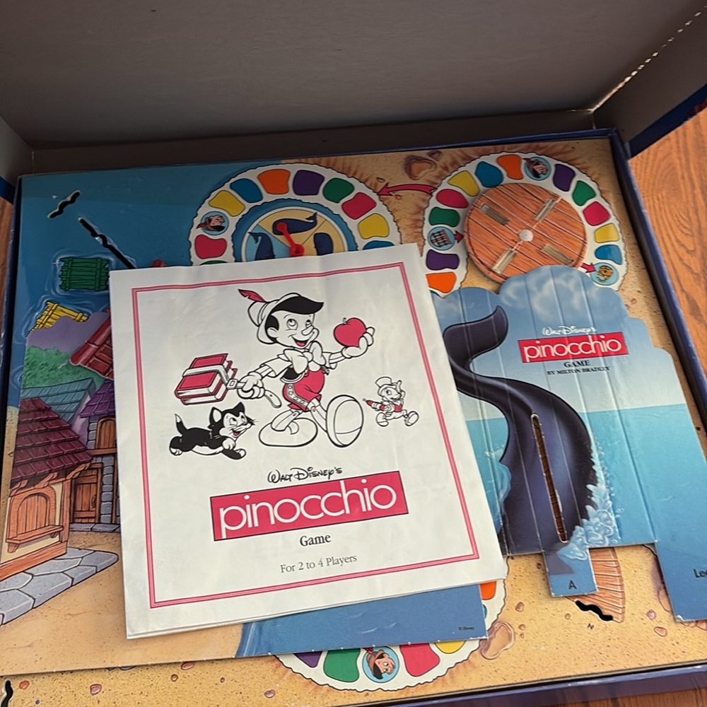 1993 Walt Disney’s Pinocchio Board Game Milton Bradley MB Complete 3D Gameboard - Picture 2 of 5